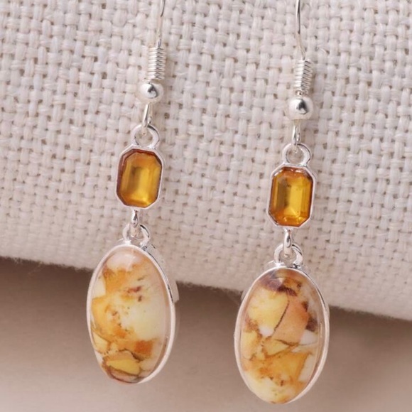 Turquoise texture drop earrings - Picture 2 of 4